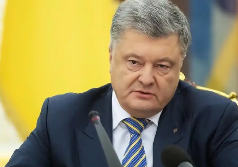 包含莫斯科中央陆军久攻不克，近况不佳的词条