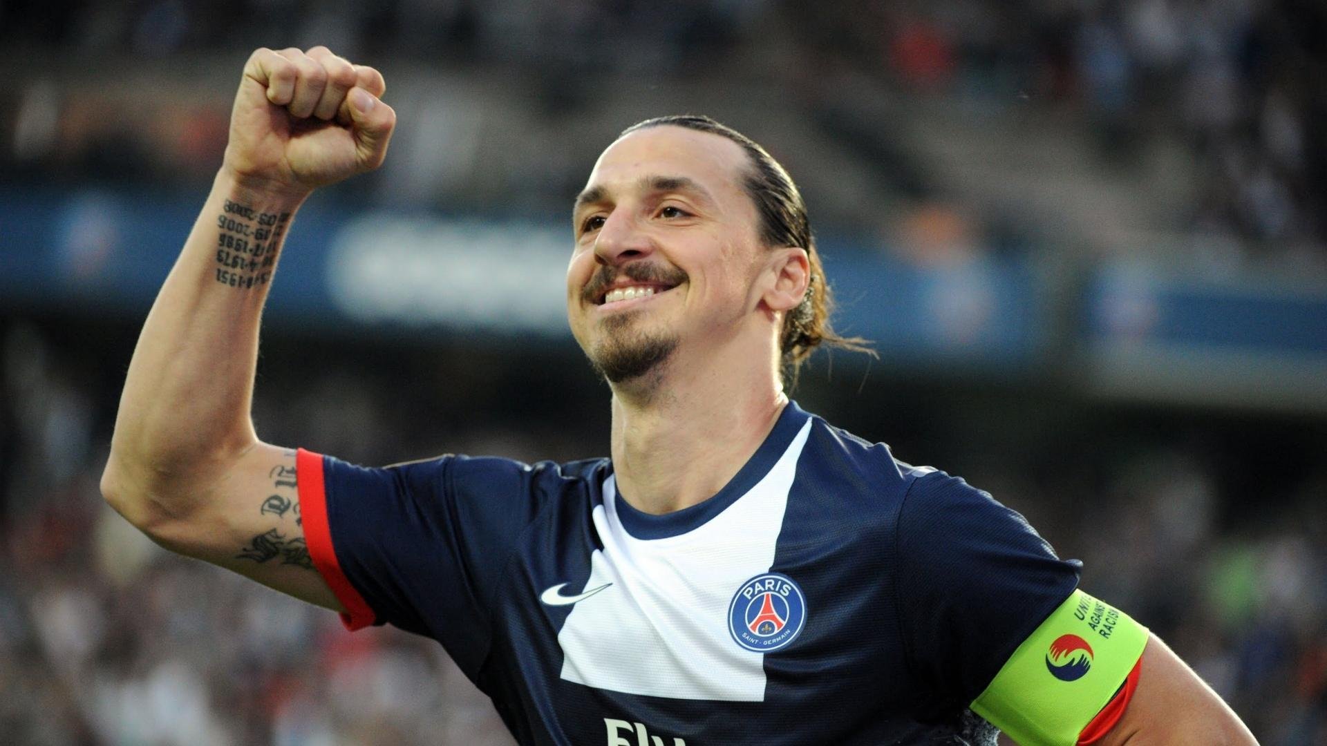 世界排名争夺战之夜,浓眉带队取胜,湖人重燃季后赛希望